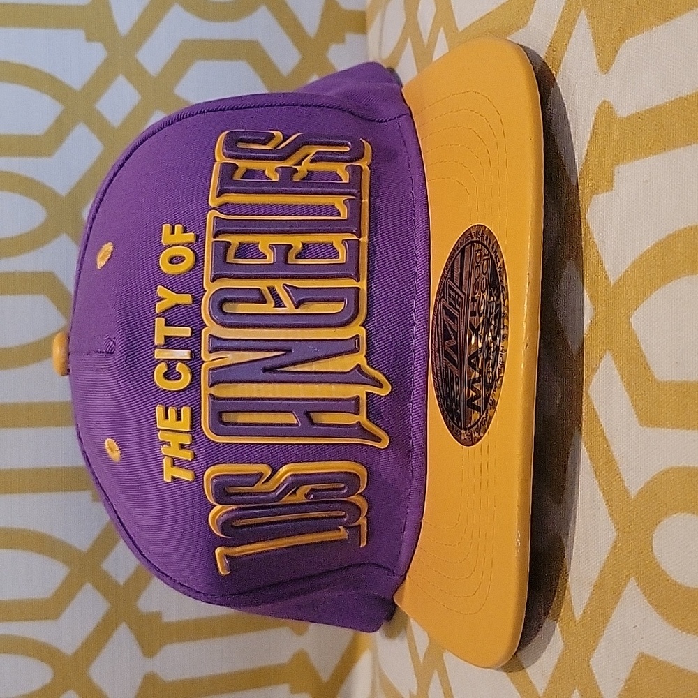 VTG Max HeadGear LA Lakers Snap Back Hat